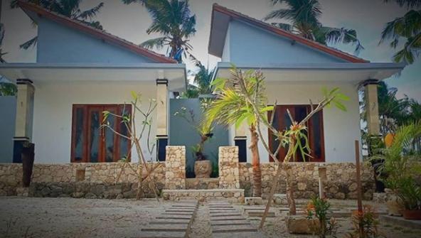 Pinpilinpauxa — Nusa Penida Pensionat Polilit Exteriör bild